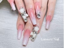 ルミエール ネイル モンナカ(Lumiere Nail Monnaka)/オンブレフレンチ/冬ネイル