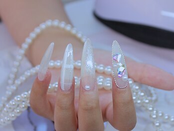 クローネイル ジジ(CLOW NAIL -zizi-)/(スカルプ)冬ネイル定額