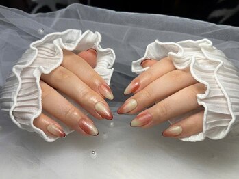 アカリネイル(akari nail)の写真/【ハイクオリティなデザイン力自慢サロン◇】ネイルデビューはココ！低価格×丁寧施術で、初めてでも安心