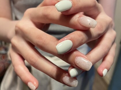 リリ ネイルアンドアイラッシュ(LiRi nail&eyelash)の写真