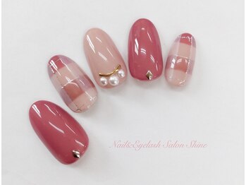 シャイン(Shine)/デザインネイル