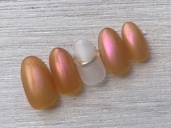 ローグ(Looog)/上品マットネイルデザイン