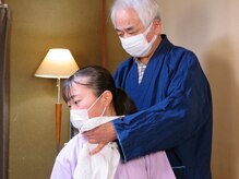 丸亀骨師堂/首肩コリの施術イメージ