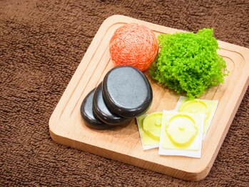 あろまはりきゅう 神楽坂/置鍼とホットストーン