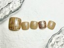 12.40種から選べるフットネイル