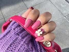 ピンク＆白リボンネイル