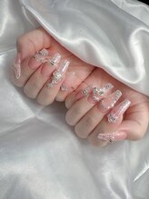 アミネイル(Ami Nail)/ワンホンガーリーネイル