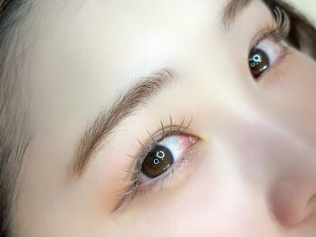 ローウェン(Lowen)の写真/【最高級カラーフラットラッシュ140本¥5900】髪や眉に合わせたカラエクでナチュラル垢抜け女子に＊