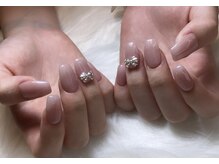 ジェイノヴァール(Jnovart)/