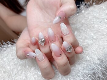 レアネイル 新宿(le'a nail)/ホワイトキルティング