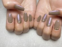 ネイルアンドアイラッシュ ルクソー ホテル日航福岡店(Nail&Eyelash LUXUEUX.)の雰囲気（【豊富な定額サンプル】人気のニュアンスデザインも多数☆）