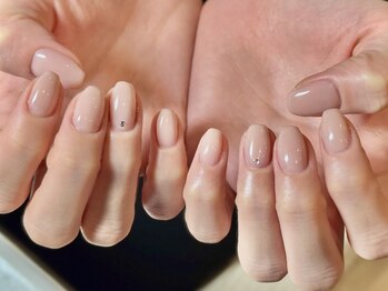 ・肌馴染みカラー