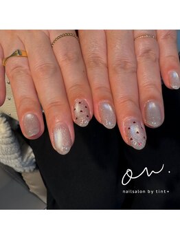 オンドットネイルサロンバイティントプラス(on. nailsalon by tint+)/マグネットワンカラー+アート