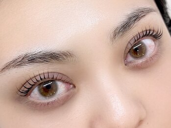 ディスカンソ アイラッシュ(descanso eyelash)/ラッシュリフト