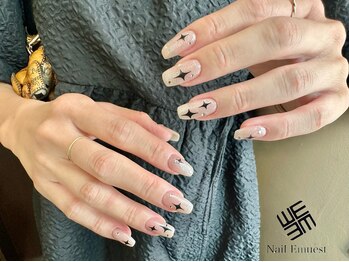 ネイル エミュスト(Nail Emuest)/キラキラ☆フラッシュネイル