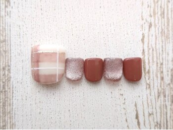 シキ 湘南台店(shiki)/FOOTチェックネイル ¥6800