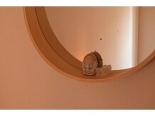 ラ アクサル(la.akthar)/小顔　フェイシャル　ヘッドスパ