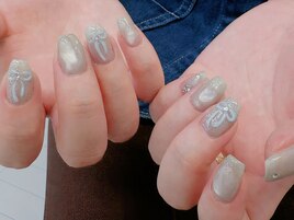 水色ベージュネイル