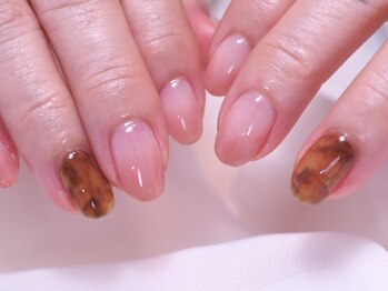 レプティーネイル(Les petite nail)/べっ甲ネイル