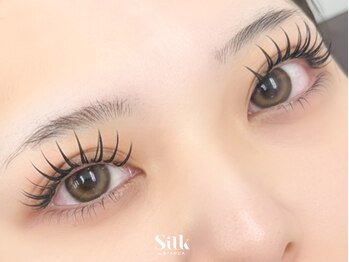 Silk by Bianca 大宮東口店【シルク バイ ビアンカ】/束感♪フラットラッシュ120本