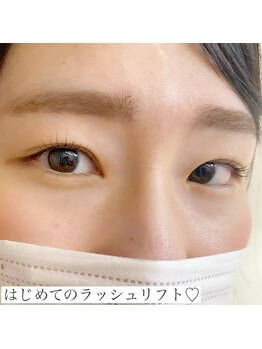 フランセス(Frances)/ラッシュリフト