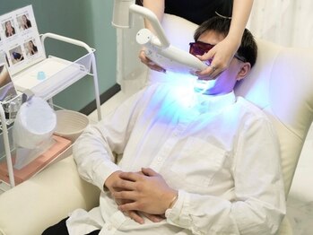 ホワイトニングショップ 一関店の写真/【メンズにもオススメ!】清潔感溢れる口元へ!食事制限や禁煙など一切せずストレスフリーでホワイトニング♪