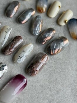 スクエアリング(Squaring)の写真/毎月変わるトレンドデザイン☆冬のネイルもお任せください♪メニュー/クーポン多数ご用意◎