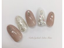 シャイン(Shine)/デザインネイル