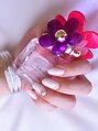 ネイルサロン ヴィクシア(Nail Salon VIXIA)&nbsp;立体のスワロフスキーやパールで華やかに