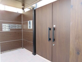 チアリー(Chiary)/入口