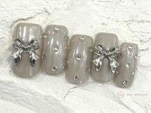 ネイルメゾン 池袋店(NAIL MAISON)/グレーパールリボン￥10550