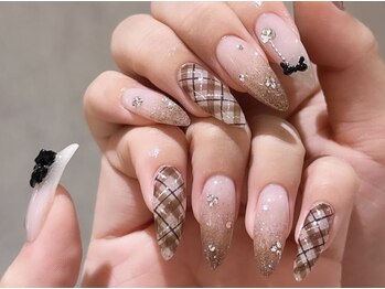 ブイピーネイル 新大久保(VP nail)/長さだし＆やり放題120分