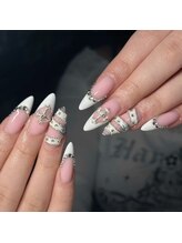 クイーンネイル(Queen Nail)/