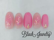 ブラックジュエリー(Black jewelry)/チークネイル