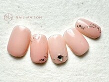 ネイルメゾン 梅田(NAIL MAISON)/ナチュラルピンクラメ、ストーン
