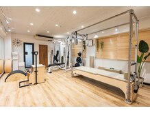 ローメル 表参道 外苑前(LOWMEL)の雰囲気(人気の韓国ピラティス《into pilates》マシンを導入♪)