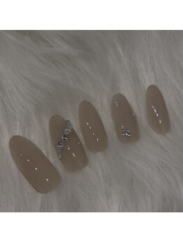 毎月変わる大人シンプル定額