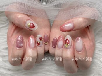 エムプラスネイル 新宿(M+Nail)/いちごネイル