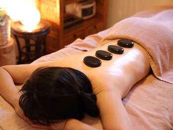 エテクルール/ホットストーン