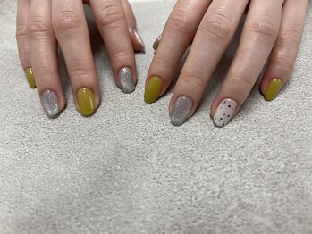 ダイナ ムーン(Dyna moon.)/春カラーネイル