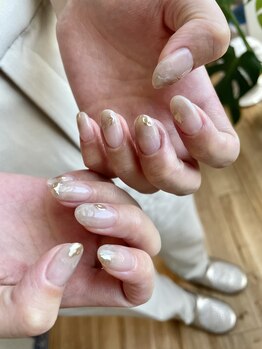 お持ち込みネイル 7800円