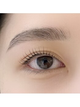 ブルーアイズ トウキョウ(BLUE EYES)/少しでも瞳を大きく　lash lift