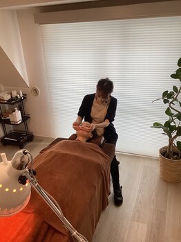 ハリファ鍼灸院 横浜関内院(HariFa鍼灸院)/美容鍼