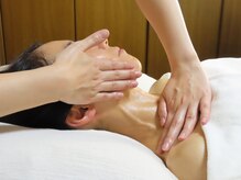 ラコマイ(LAKOMAI)の雰囲気（小顔ケアは、デコルテ・肩・肩甲骨周りからしっかりお手入れ♪）