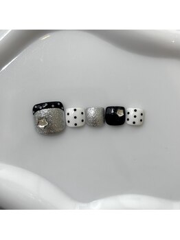 アイコニック ネイルアンドアイ 長久手店(ICONIQ nail&eye)/