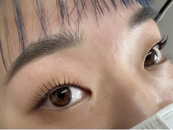 オル(olu)の写真/【ロッドの種類が豊富】一重・奥二重・下がりまつ毛もまつ毛パーマで印象的で美しいお目元に♪下まつ毛も◎