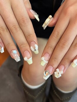 ウズ 和歌山店(UZU)/ガーリーネイル