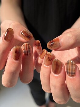 エルヴェ(elve)の写真/「ショートネイルでも絶対可愛い!!」Artや色味の掛け合わせが楽しいdesign♪JNEC1級/JNA上級ネイリスト在籍