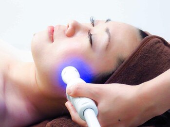 痩身専科リュエル(Ruelle)/フェイス（ラジオ波＋LED）