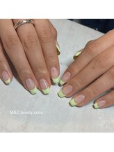 エム アンド ディー 武蔵小杉店(M&D)/グリーンフレンチネイル